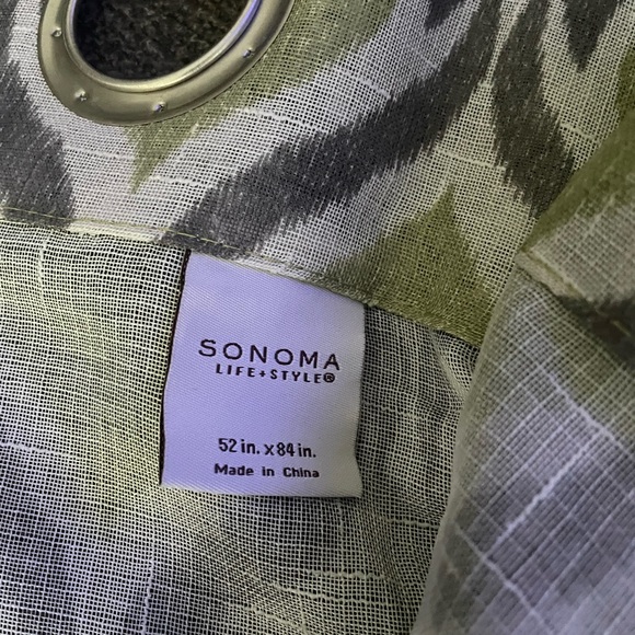 Pair of sage and gray sheets - Picture 4 of 4